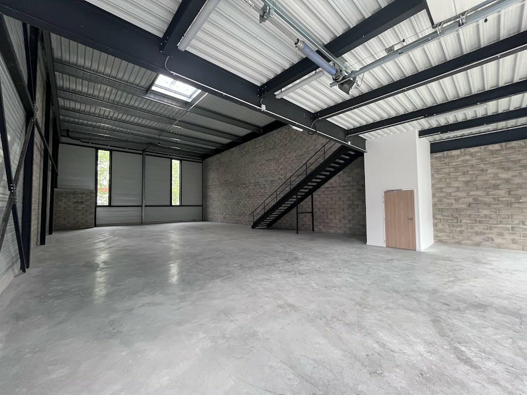 Local d'activité Éragny 2499m² Location local d'activité Éragny Val-d'Oise OLACT2119735 8